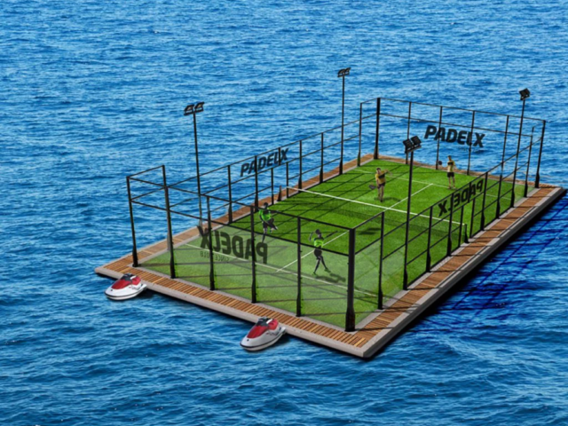 Restaurants Flottants Terrain De Tennis